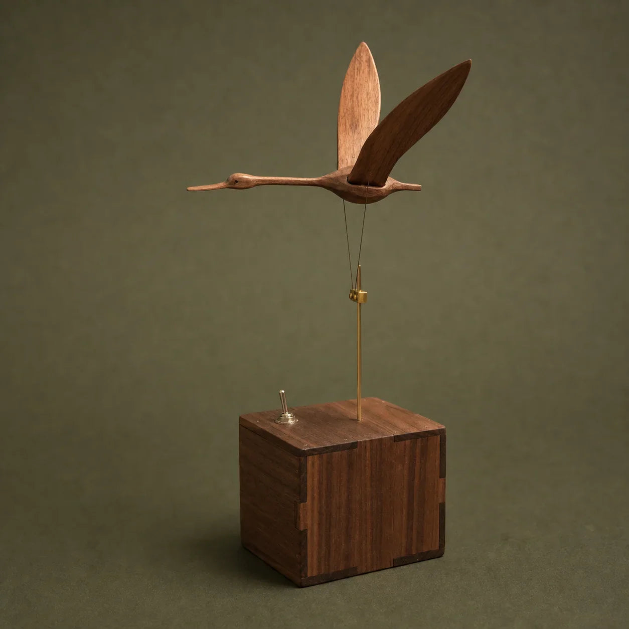 BysageCraft Flying Swan Wooden Kinetic Sculpture Mechanical Tabletop Display 2