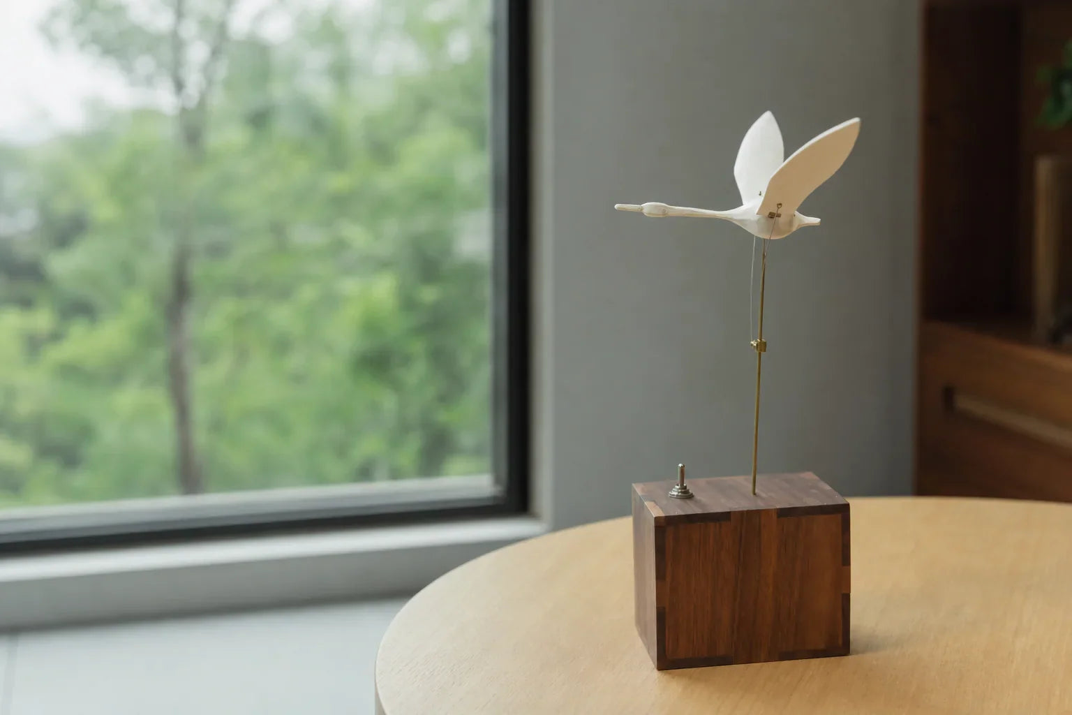 BysageCraft Flying White Swan Wooden Kinetic Sculpture Mechanical Tabletop Display 8